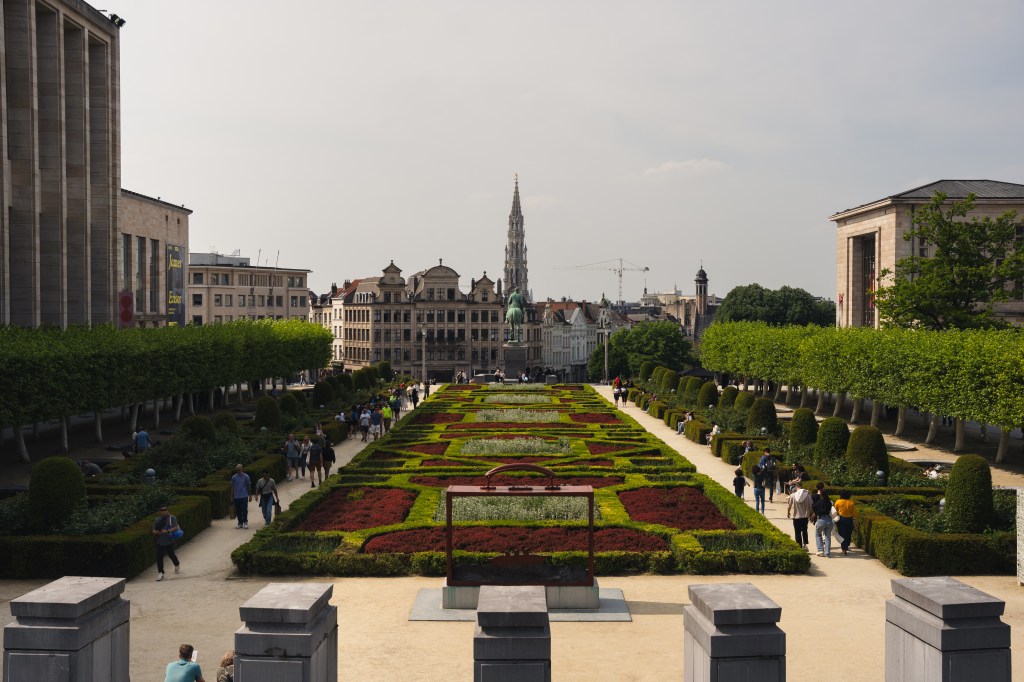 Fast Cars & French&nbsp;Rap